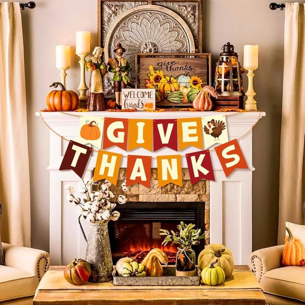Customizable Thanksgiving Garland and Banner - Enhance Your Holiday Atmosphere